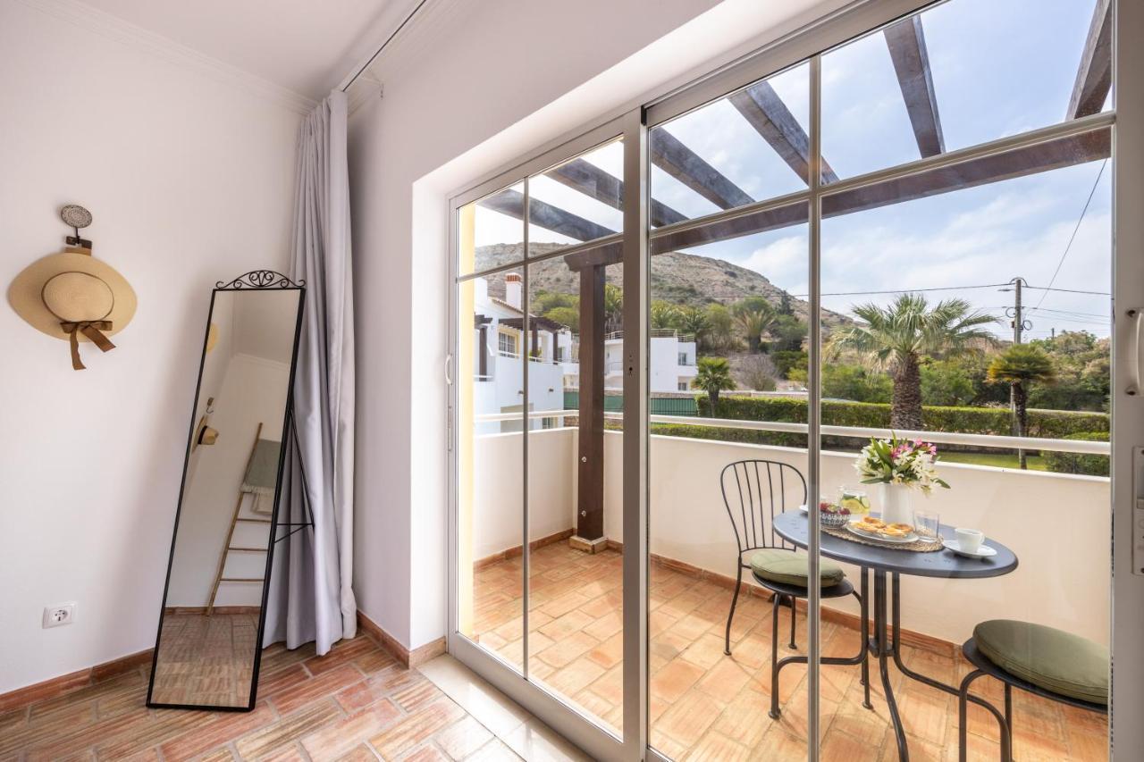 Coolhouses Luz, 3 Bed Linked House, Shared Pool, A Stone'S Throw Of The Sea, Casa Sirrah Екстер'єр фото