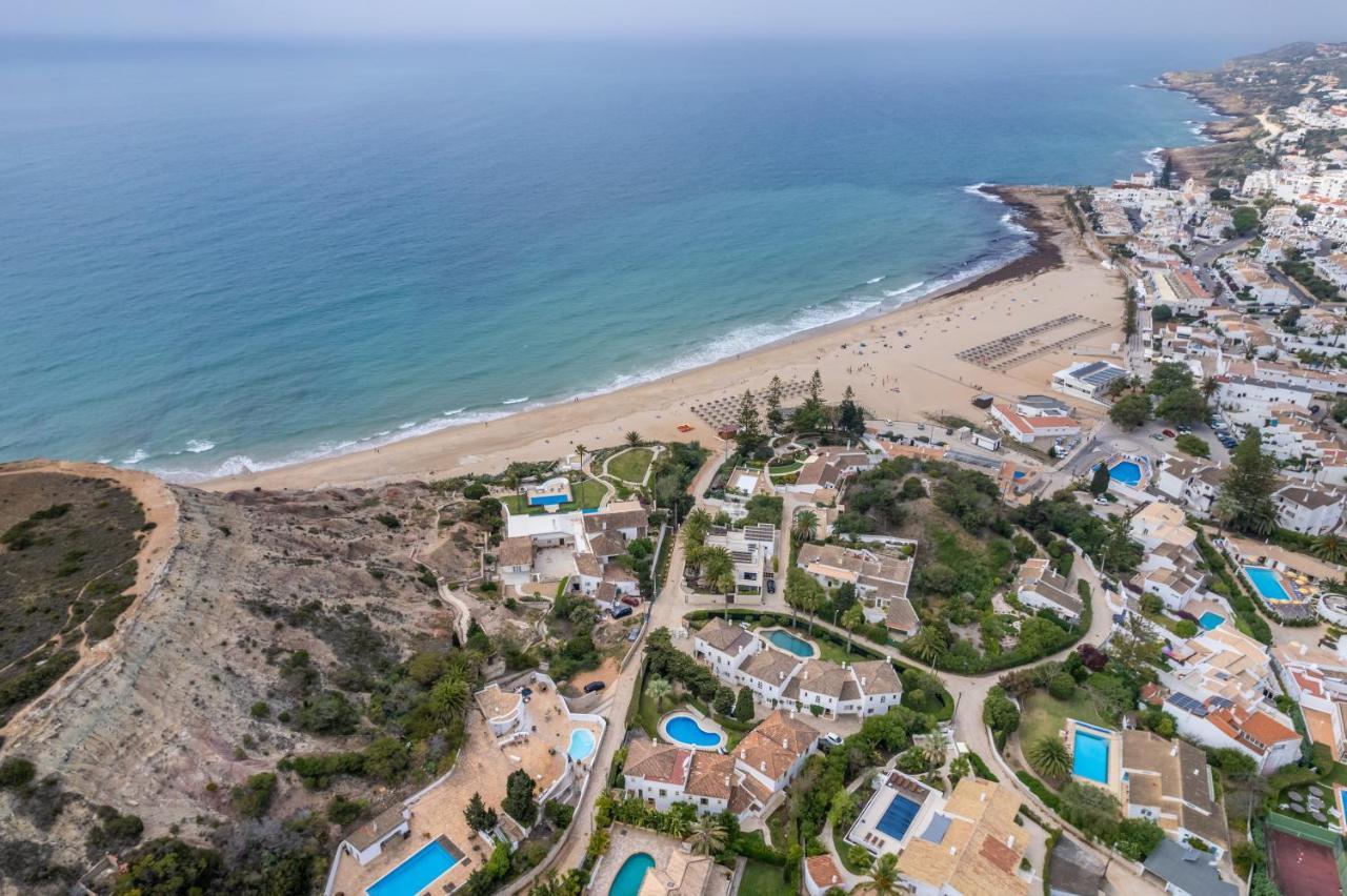 Coolhouses Luz, 3 Bed Linked House, Shared Pool, A Stone'S Throw Of The Sea, Casa Sirrah Екстер'єр фото